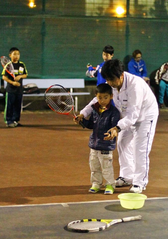 硬式テニス